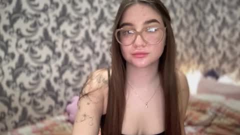 CuteAnn online show from February 25, 7:56 pm