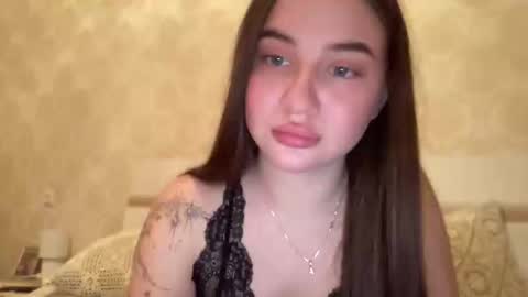 CuteAnn online show from October 10, 5:40 pm