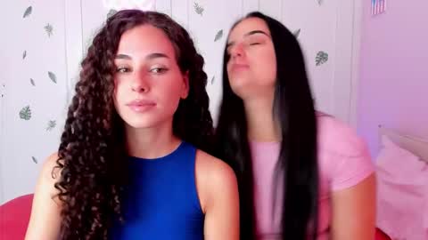 Nicole and Hanna online show from February 22, 9:10 am