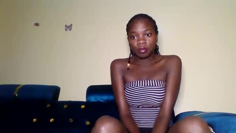 cutieplush online show from April 23, 7:38 pm
