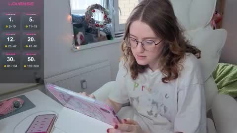 Alice  online show from February 19, 8:47 am