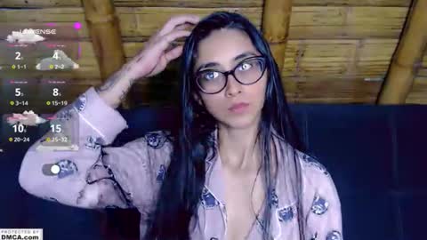 miss ari  online show from May 26, 4:45 am