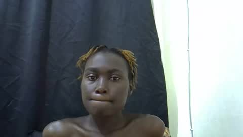 cuttey_slim22 online show from April 10, 12:00 pm