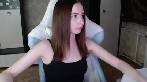 Cutti Crystal online show from November 5, 11:48 am