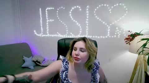 cyber_candy online show from January 31, 12:39 am