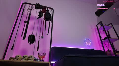 Lily Goddess online show from April 19, 12:43 am