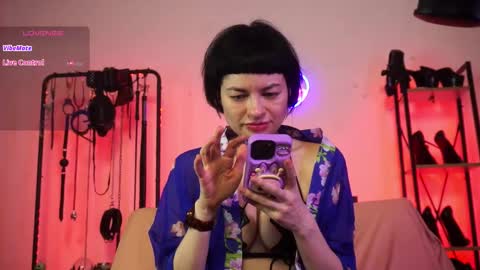 Lily Goddess online show from January 15, 12:27 am