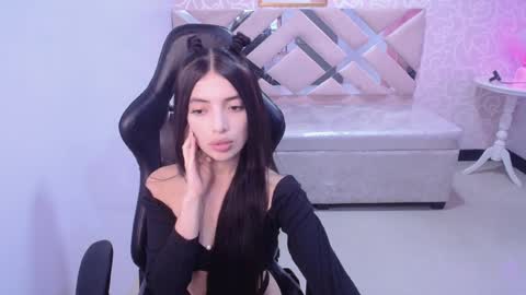 CINTIA ARAUJO online show from September 28, 11:59 am