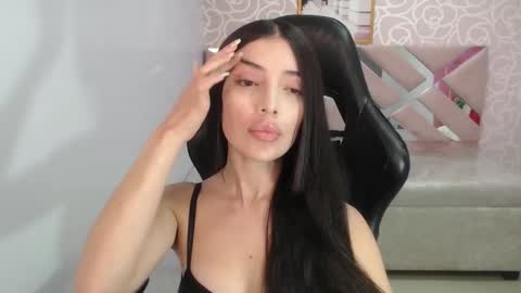 CINTIA ARAUJO online show from October 14, 4:04 am