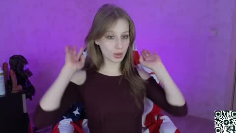 cyyberwhore online show from June 3, 6:46 pm