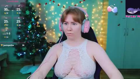 Donna online show from December 5, 6:53 pm