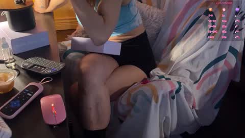 d3luluxx online show from December 3, 7:38 pm