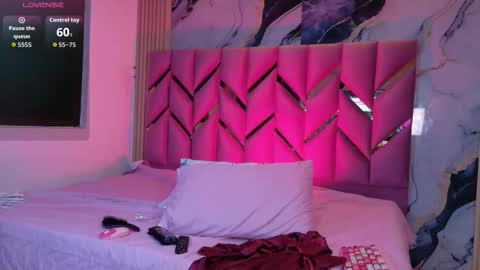 JAZMIN online show from December 13, 7:53 pm