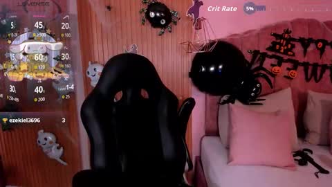 dafnne_miller online show from October 8, 5:45 am