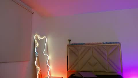 dahia  online show from September 23, 3:26 am