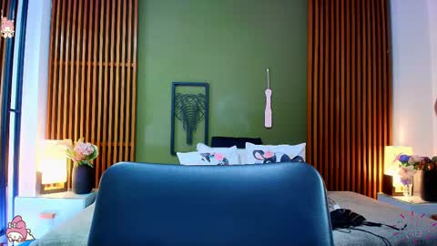  Dahiana  online show from February 20, 8:03 pm