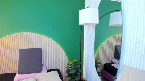 Dahiane Connor online show from April 11, 11:36 am