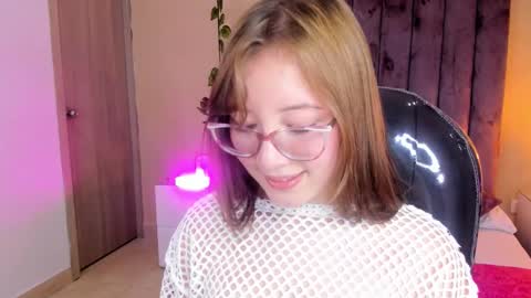 Dahlia online show from October 28, 9:41 pm