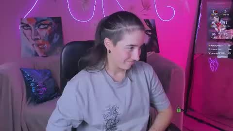 daisy online show from July 22, 12:28 pm