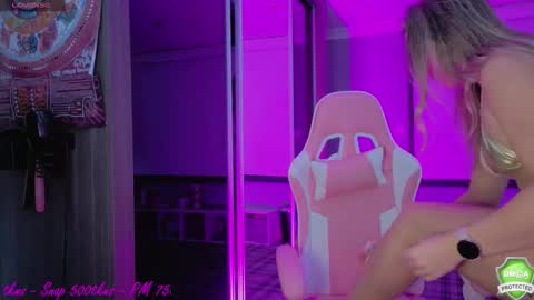 DaisyDeliciousxx online show from October 11, 12:41 pm
