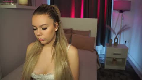 Daisy online show from February 22, 10:38 am