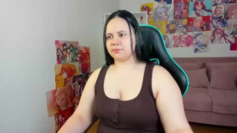 DaisyHarts online show from July 14, 5:01 am
