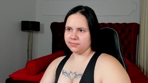 DaisyHarts online show from July 26, 5:26 am
