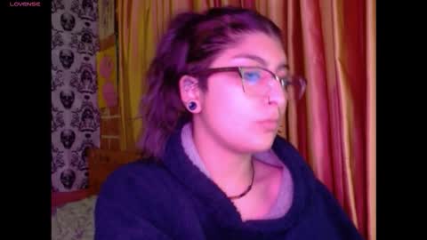    --  -- help me reach 100 hands up  online show from November 12, 3:26 am