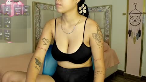 janeth online show from December 29, 1:28 pm