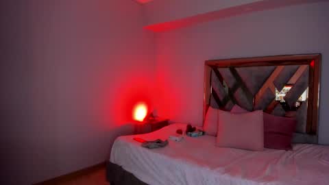 dakota_mars online show from October 11, 12:19 pm