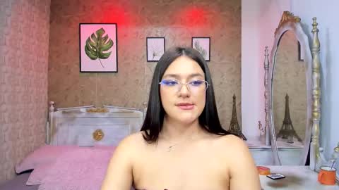 dali_collin online show from October 10, 4:56 pm