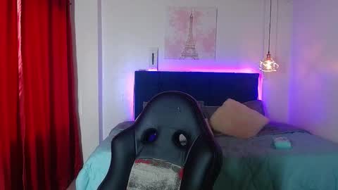 lissa online show from February 25, 12:16 pm