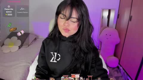 Criss online show from February 23, 2:03 am