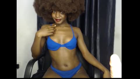 leah online show from November 29, 6:50 am