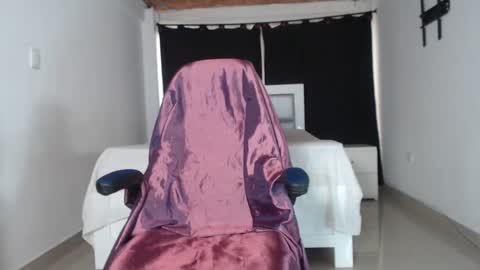 Dayana  online show from March 11, 9:26 pm