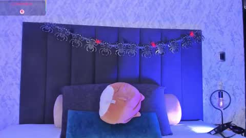 Dana online show from October 15, 8:22 pm