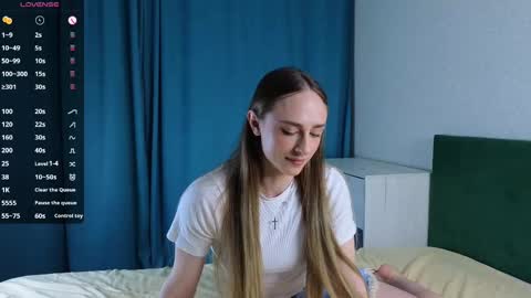 Dana online show from March 11, 6:52 pm