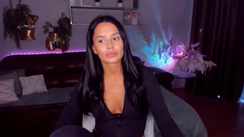 DanaMiers online show from June 2, 3:51 am