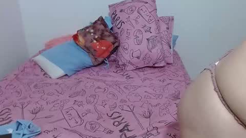 daniela_pra online show from March 17, 3:21 am