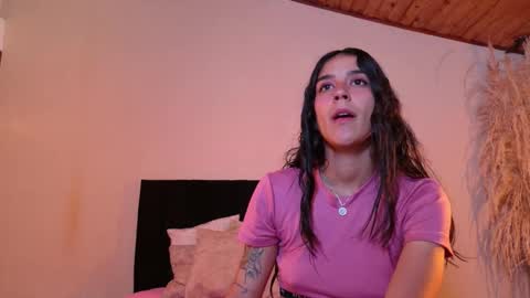 danielamonroe online show from March 18, 9:42 pm