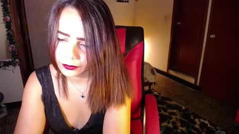 Angie online show from September 24, 8:41 pm