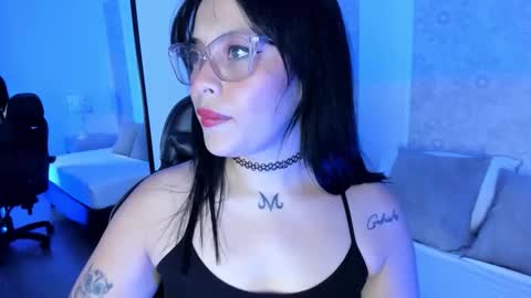 D A N I online show from March 7, 7:21 pm