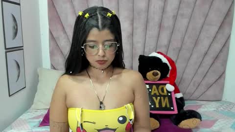 DaniiBelluci  online show from December 16, 5:02 am