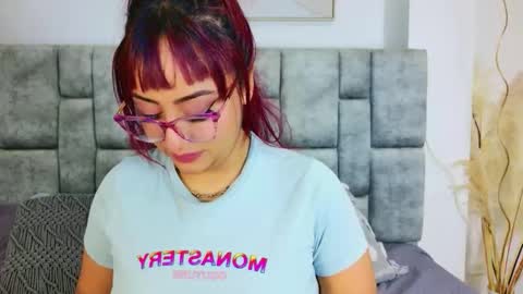 daninianderson online show from January 10, 4:17 am