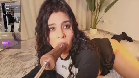 danna_adams1 online show from August 6, 8:16 pm