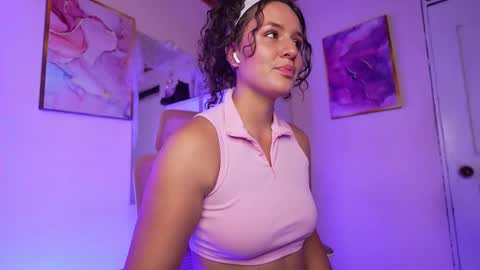 Danna Lovs online show from March 12, 2:31 pm