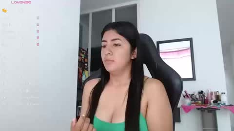 Danna online show from January 14, 1:27 pm