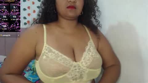 dannaberlin_0 online show from October 16, 5:04 pm