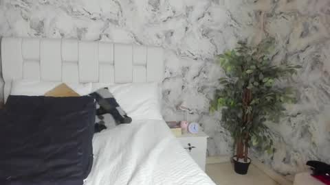 danny_fernandez online show from October 19, 6:15 am