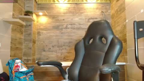 dante online show from March 5, 8:26 pm